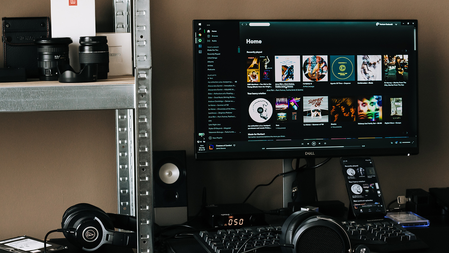 5 ways to influence the Spotify algorithm to reach new listeners and turn them into fans